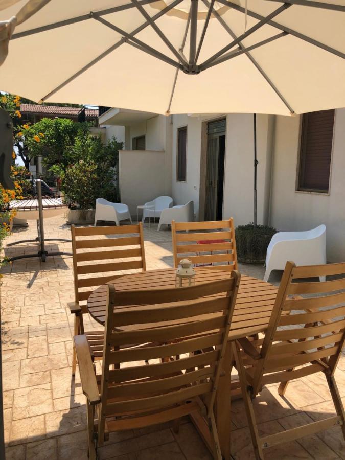 Marina Di Modica Suite エクステリア 写真